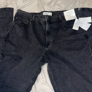 Black Abercrombie and Fitch Skinny jeans. High rise, new with tags!